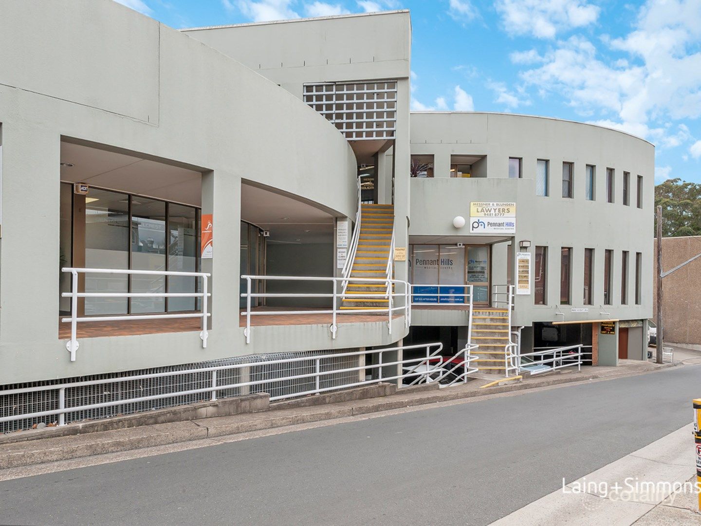1/2 Hillcrest Rd, Pennant Hills, NSW 2120