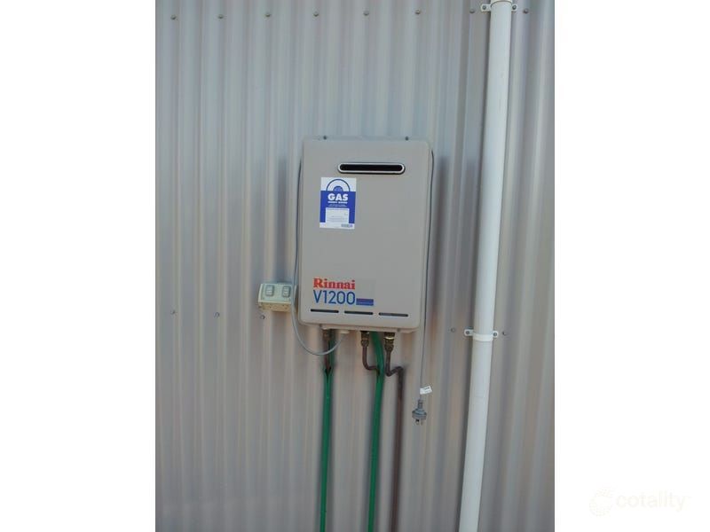 24 Moreton Bay St, Forrest Beach, QLD 4850