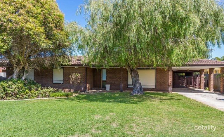 11 Musca Cl, Rockingham, WA 6168