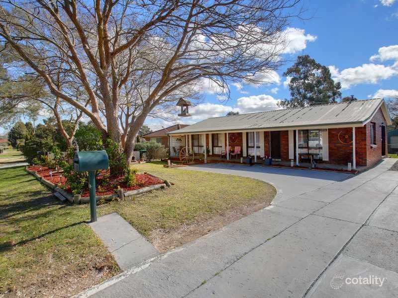 12 Koyong Cl, Moss Vale, NSW 2577