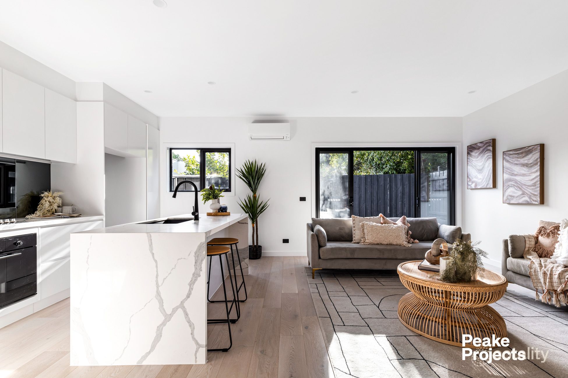 3/6 Queens Ct, Berwick, VIC 3806