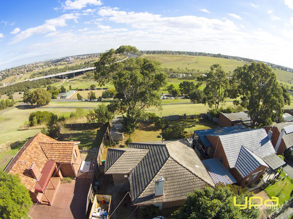 83 Sunset Bvd, Jacana, VIC 3047