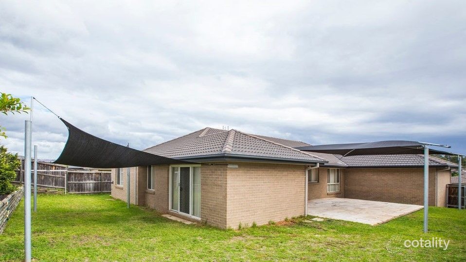 19 Saddlers Dr, Gillieston Heights, NSW 2321