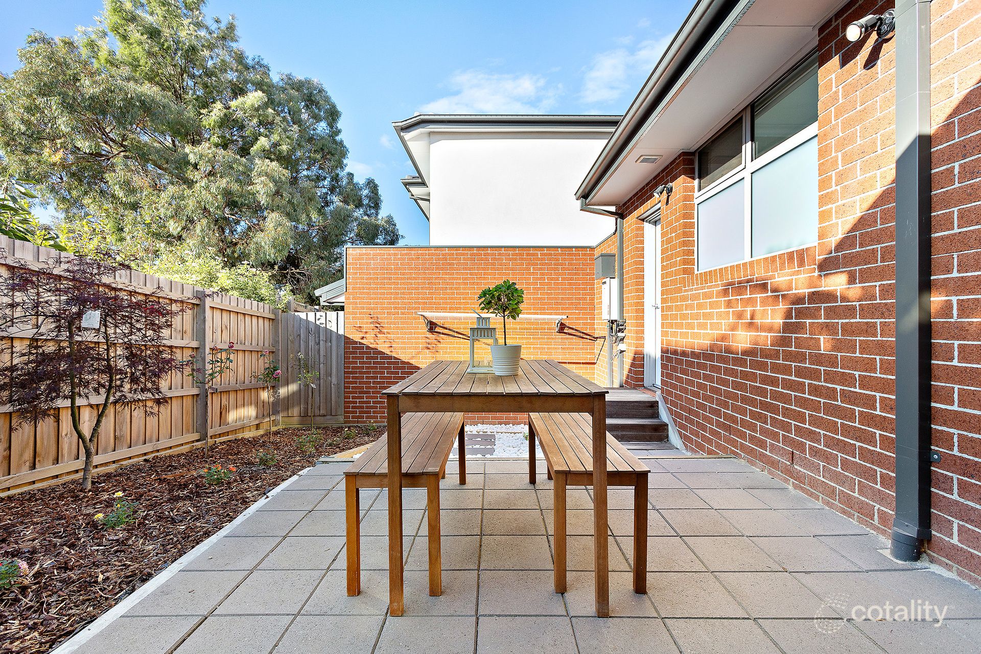 2/4 Valley View Ct, Glen Waverley, VIC 3150