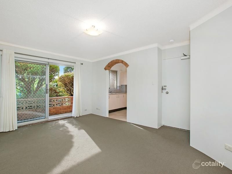 1/102 Wyadra Ave, Freshwater, NSW 2096