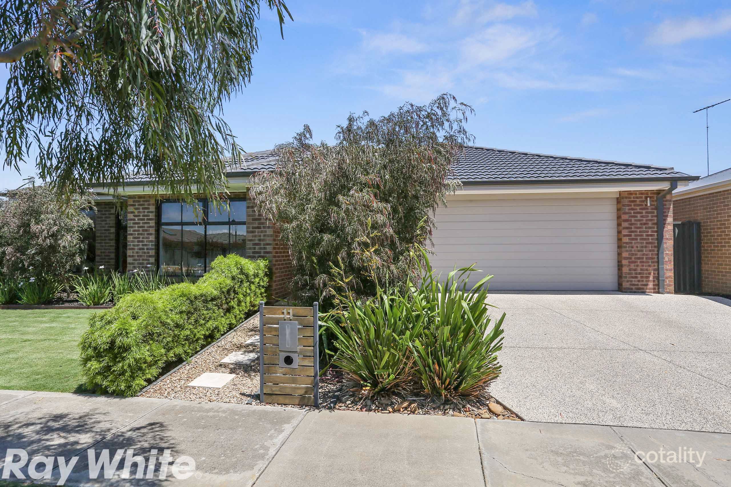 11 Springwater Dr, Lara, VIC 3212