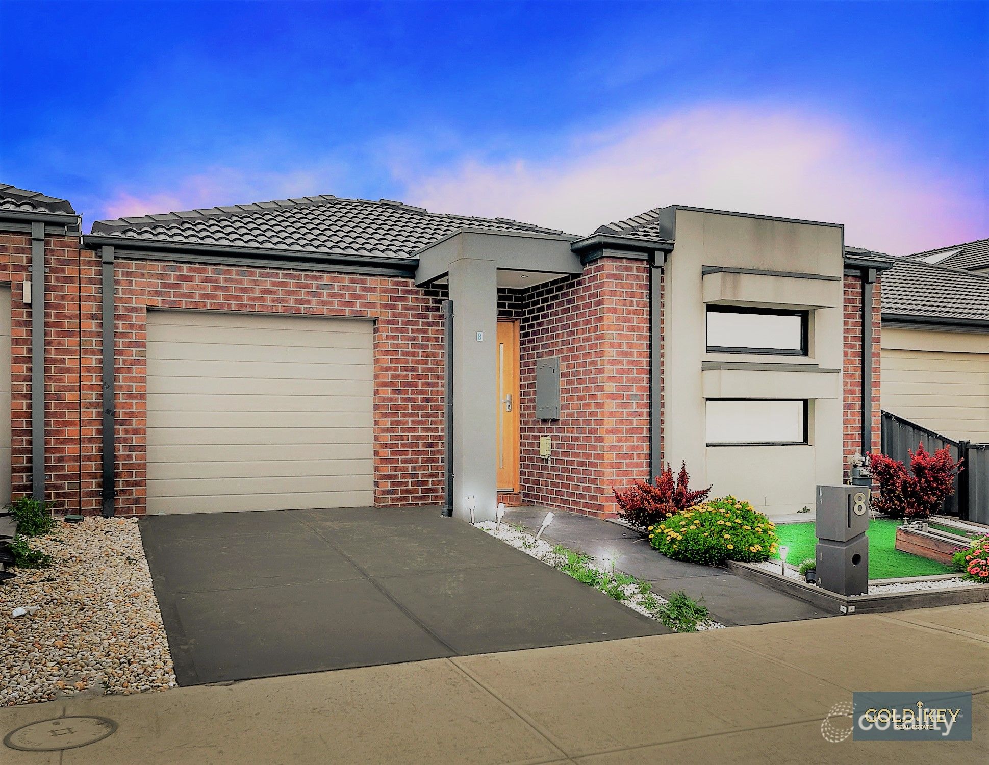 8 Barnsley St, Truganina, VIC 3029