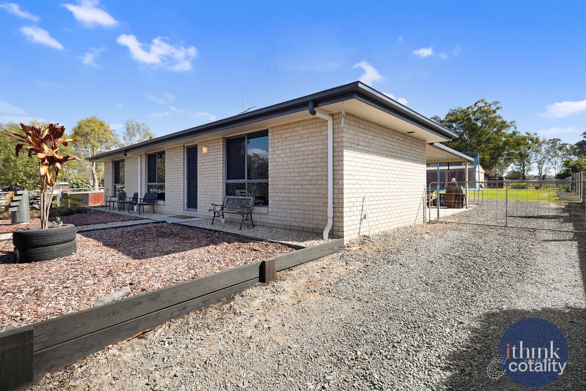 5 Stapylton St, Warrill View, QLD 4307