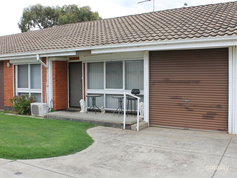 2/10 Lord St, Bacchus Marsh, VIC 3340