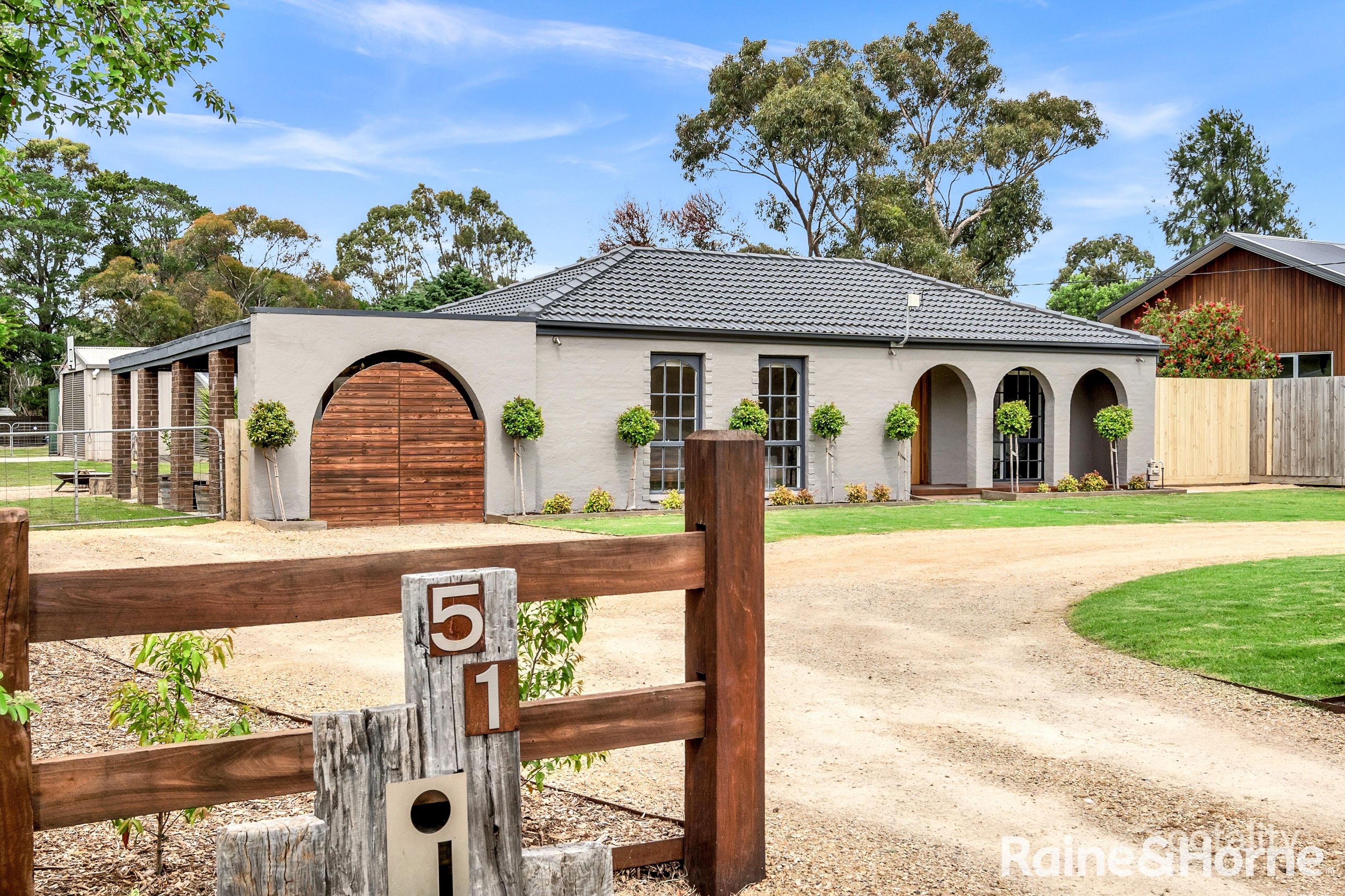 51 Gap Rd, Riddells Creek, VIC 3431