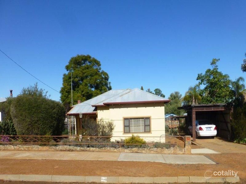 8 Newman St, Corrigin, WA 6375