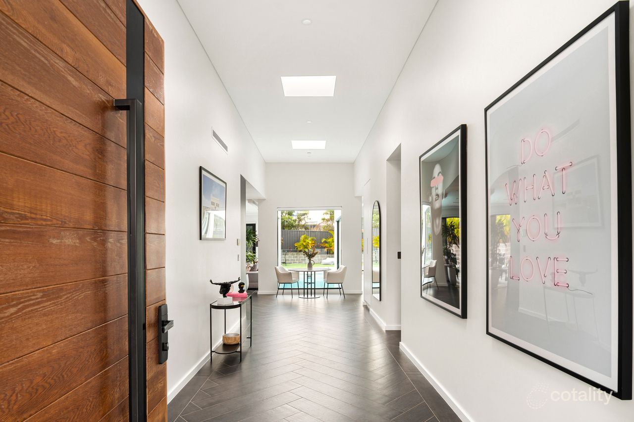 7 Meadow Pl, Miranda, NSW 2228