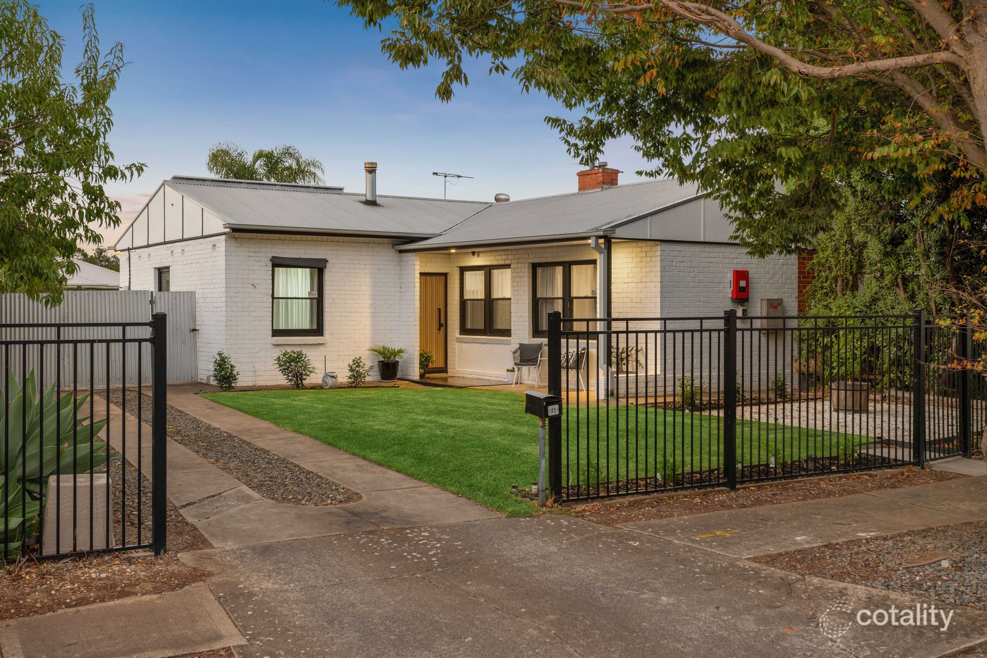 11 Houston St, Morphettville, SA 5043