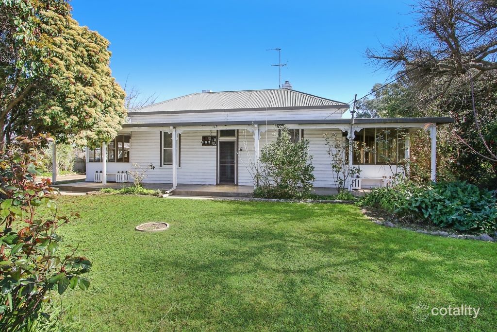 165 Albury St, Holbrook, NSW 2644