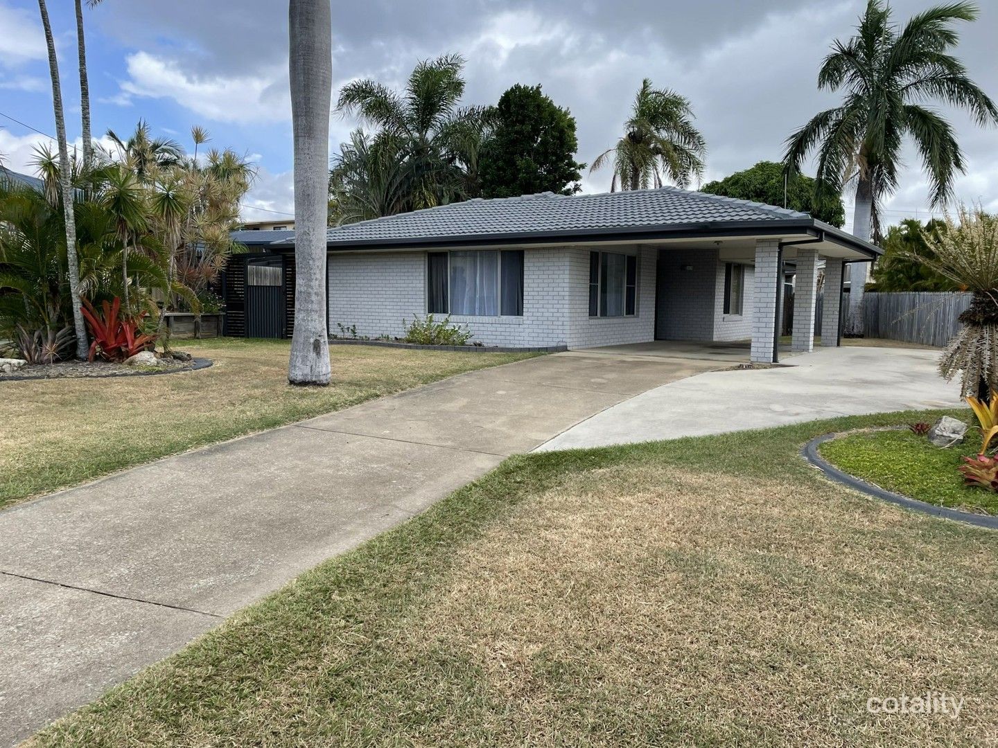 18 Hampton Dr, Tannum Sands, QLD 4680