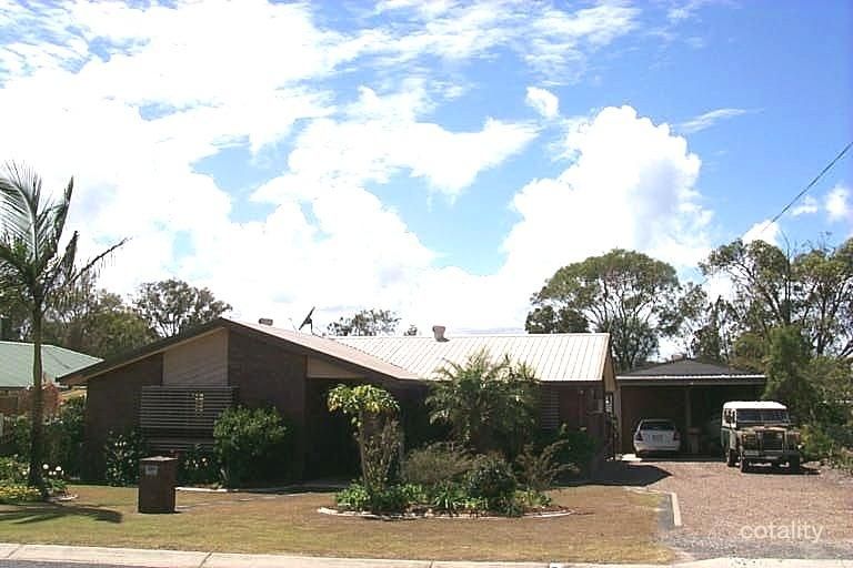 48 Drummond St, Urangan, QLD 4655