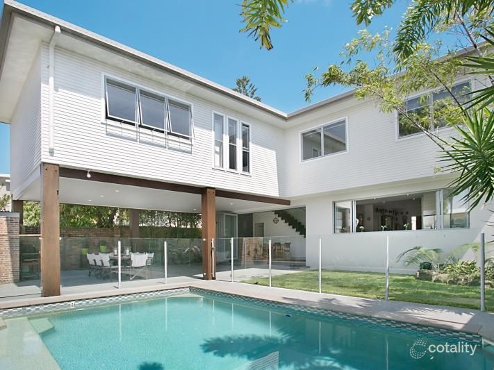 28 Seaside Ave, Mermaid Beach, QLD 4218