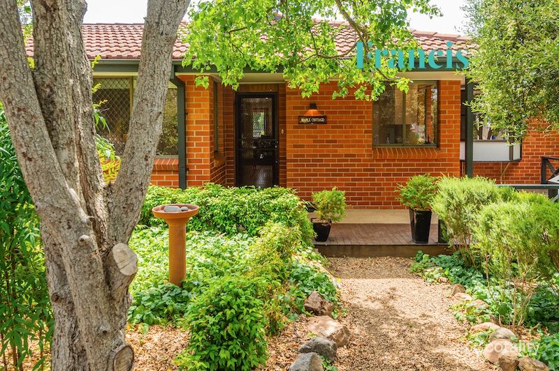 5 See Pl, Curtin, ACT 2605