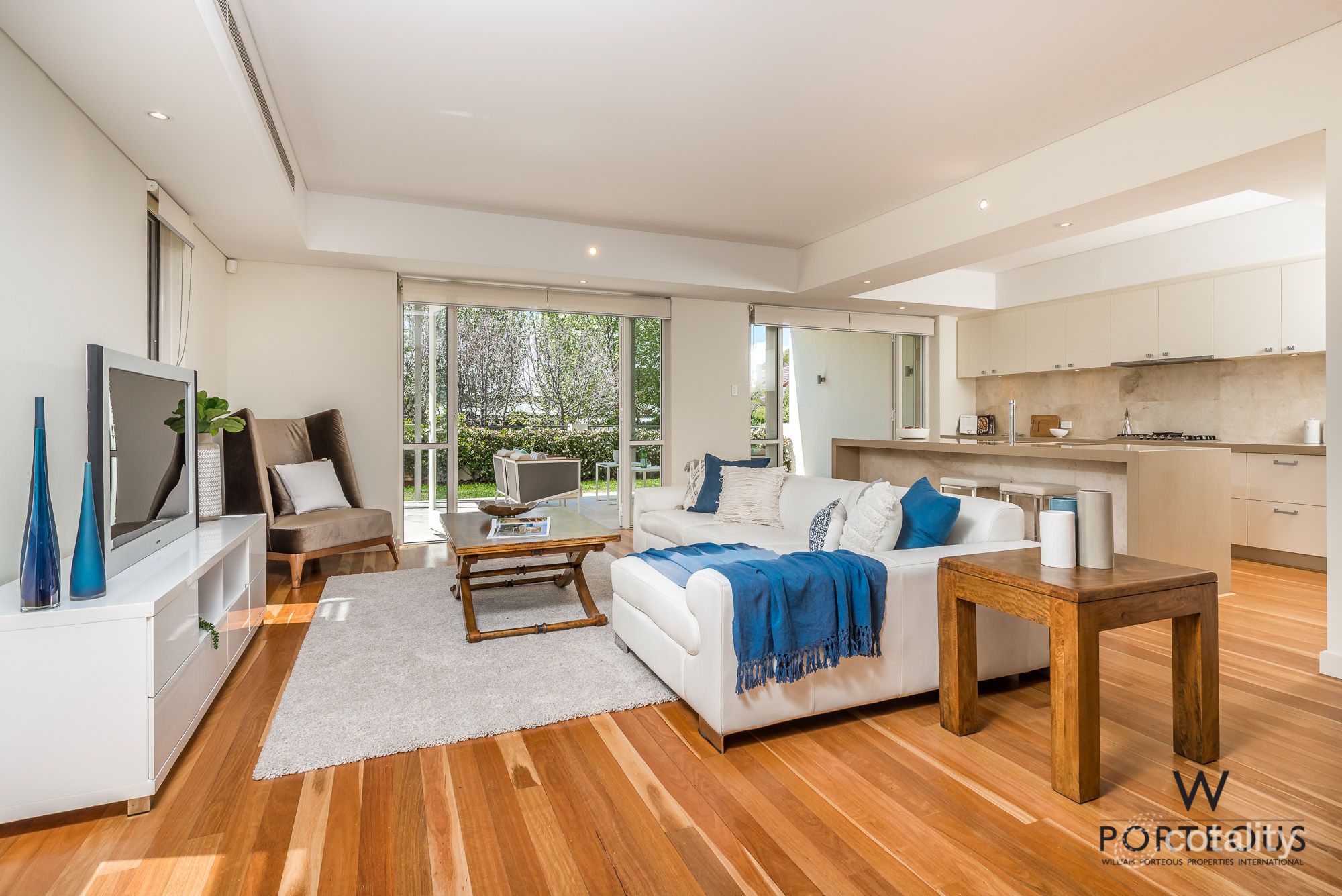 2/5 Bindaring Pde, Claremont, WA 6010