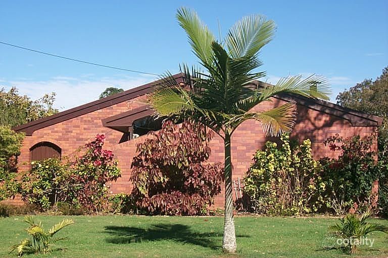 2 Barnett St, Golden Beach, QLD 4551