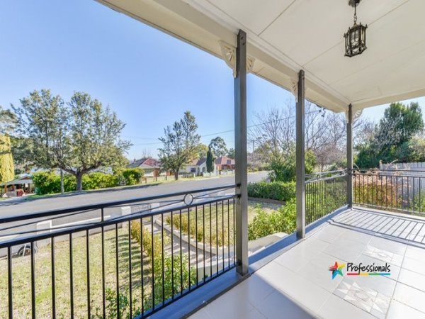 98 Napier St, East Tamworth, NSW 2340