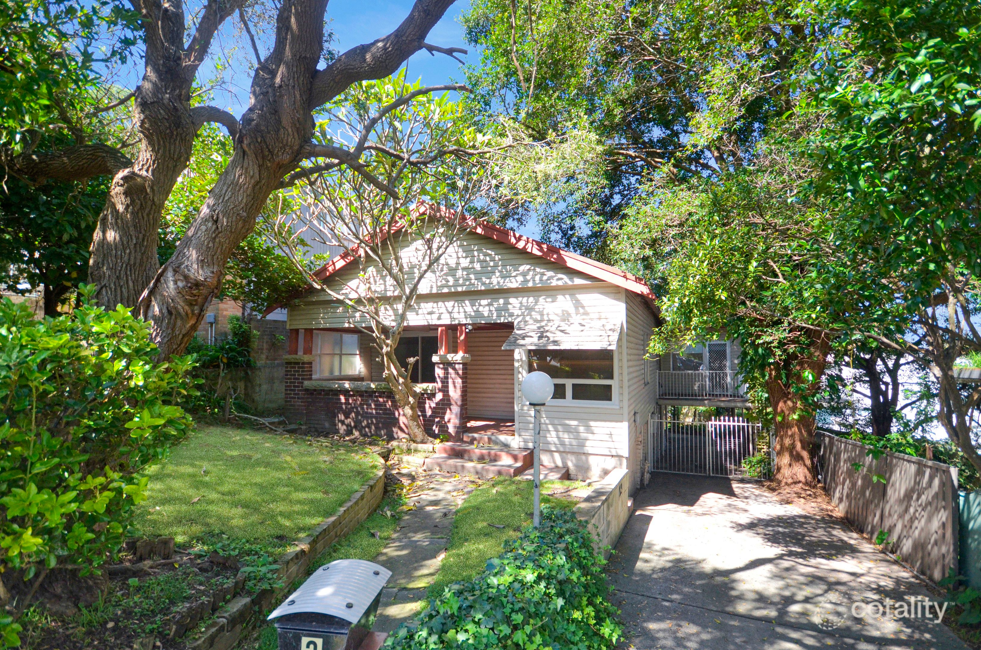3 Bent St, Gosford, NSW 2250