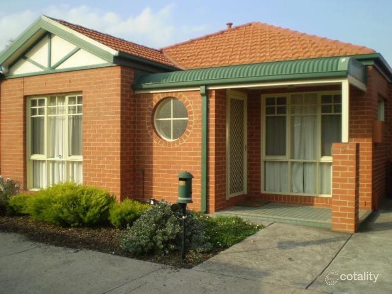 2/17 Maroo St, Hughesdale, VIC 3166