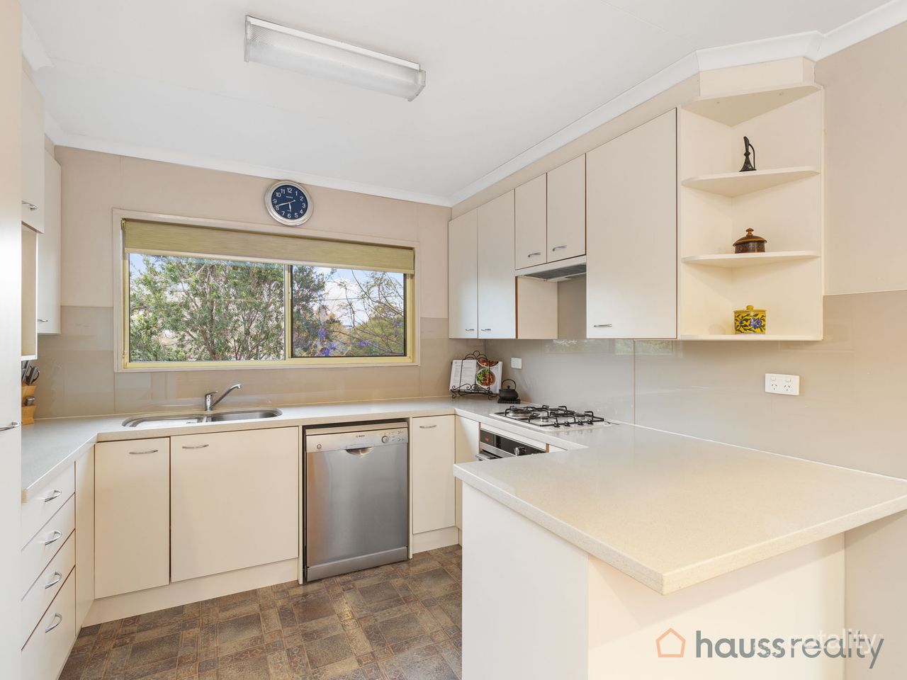 4 Seng St, Graceville, QLD 4075