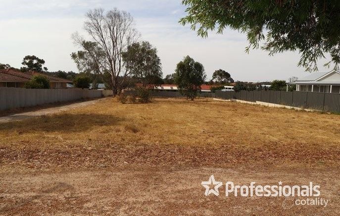108 Ensign St, Narrogin, WA 6312