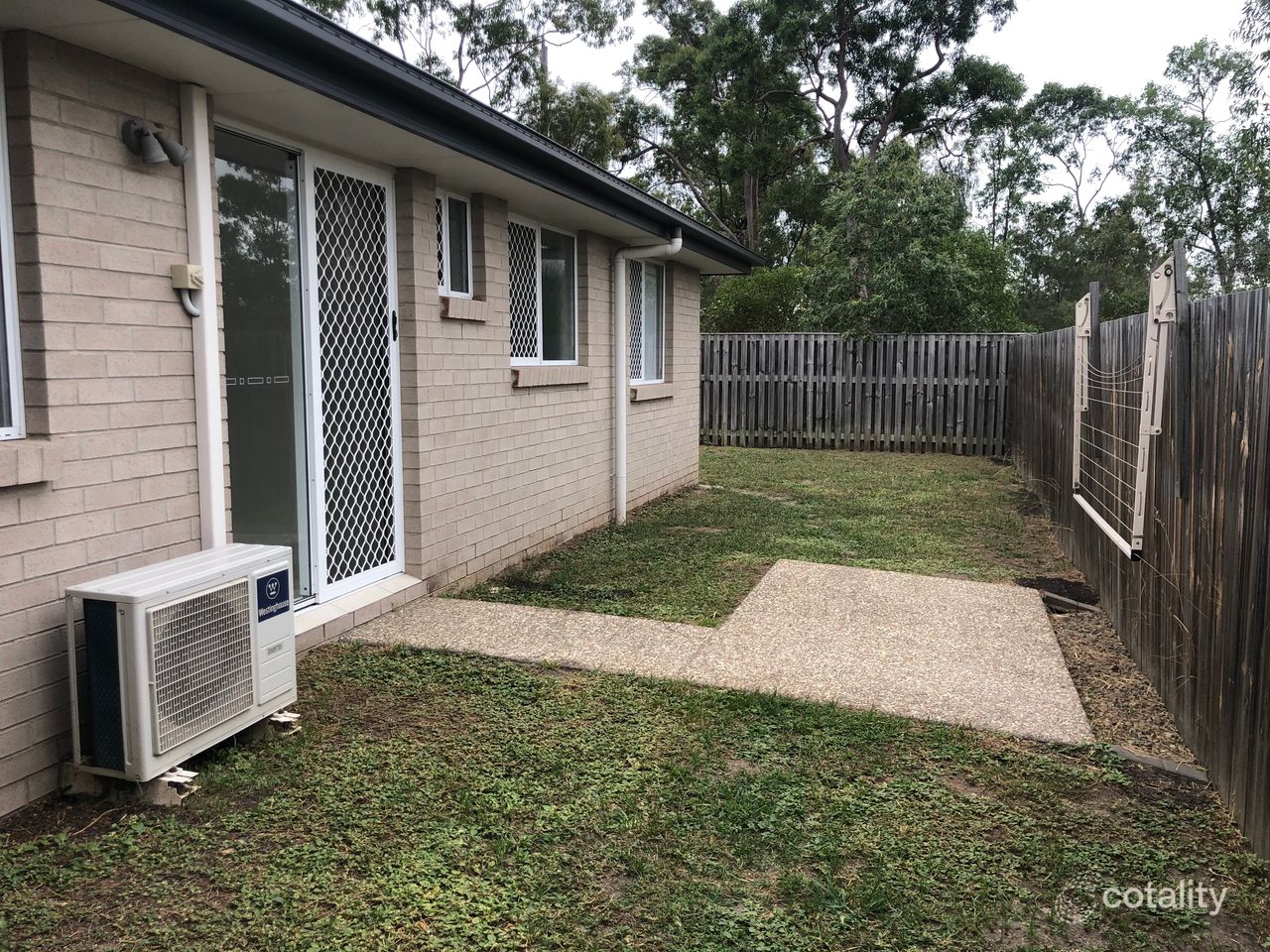 24 Goldenwood Cres, Fernvale, QLD 4306