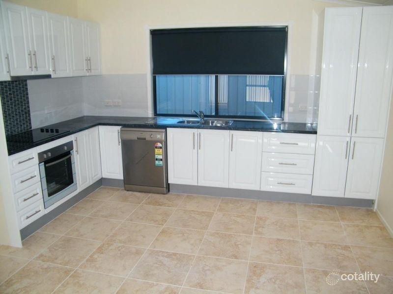 3 Barber St, Chinchilla, QLD 4413