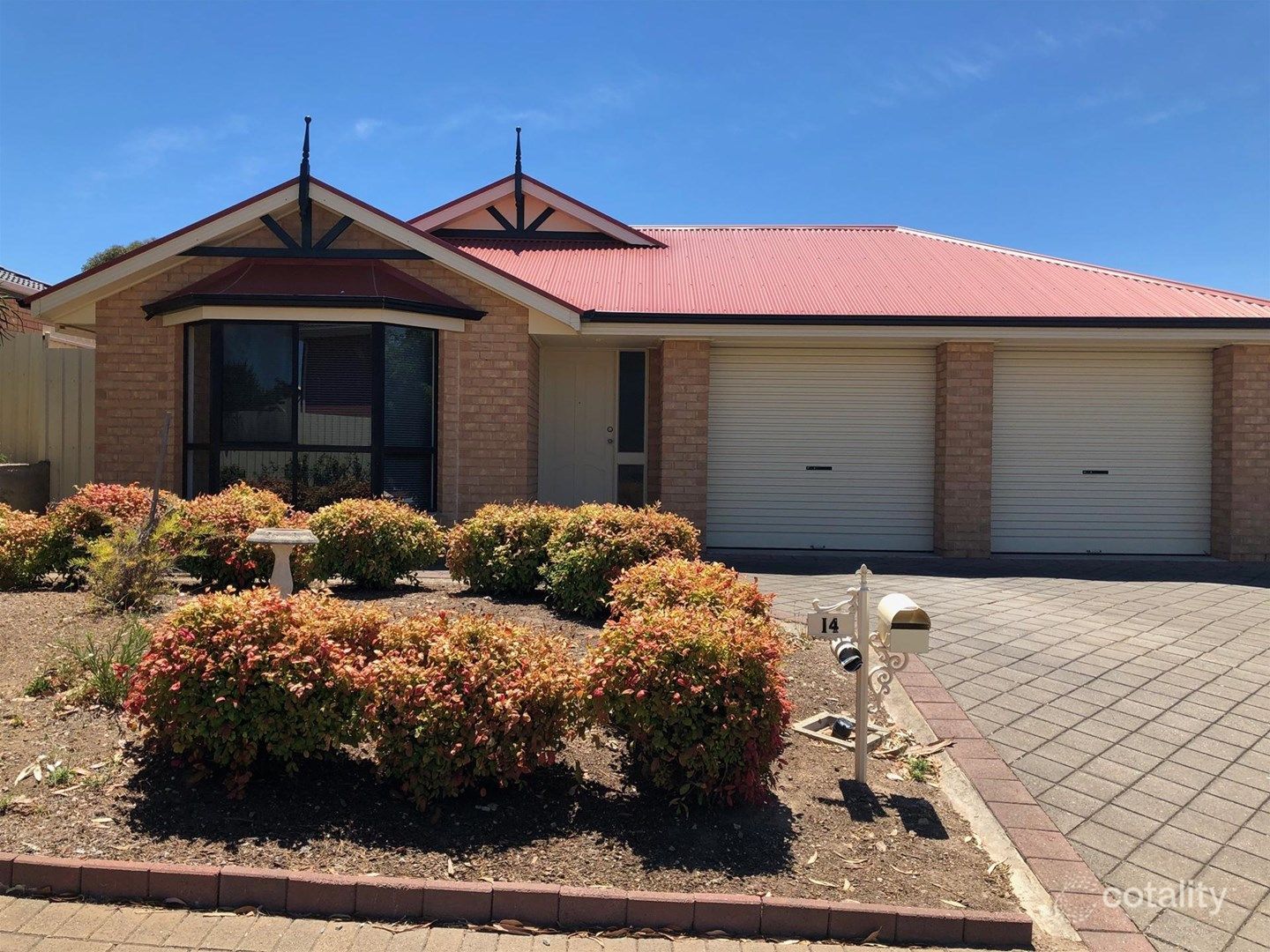 14 Redwood Cl, Noarlunga Downs, SA 5168