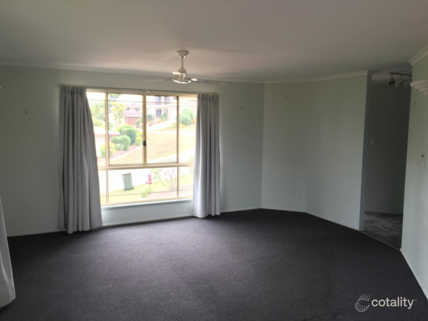 10 Fairbairn Pl, Clinton, QLD 4680