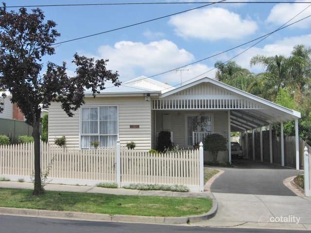 82 Woodhouse Gr, Box Hill North, VIC 3129