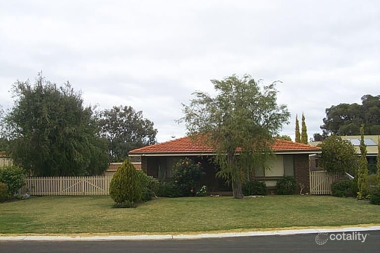 4 Burt Ct, Dunsborough, WA 6281