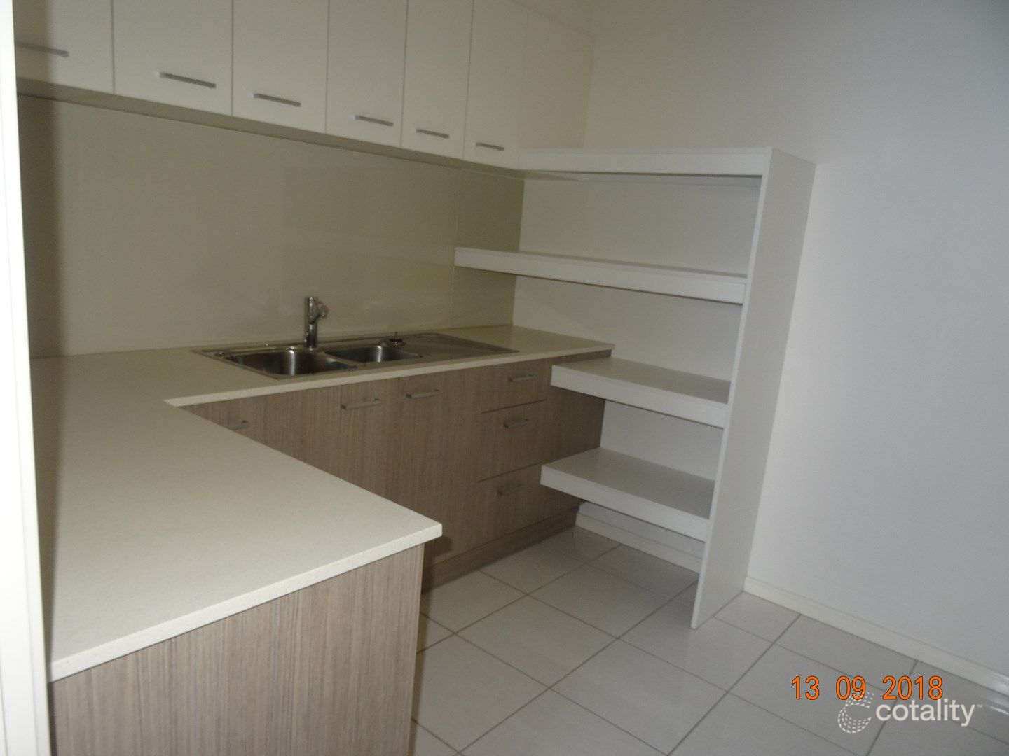 19 Pine County Pl, Bellbowrie, QLD 4070