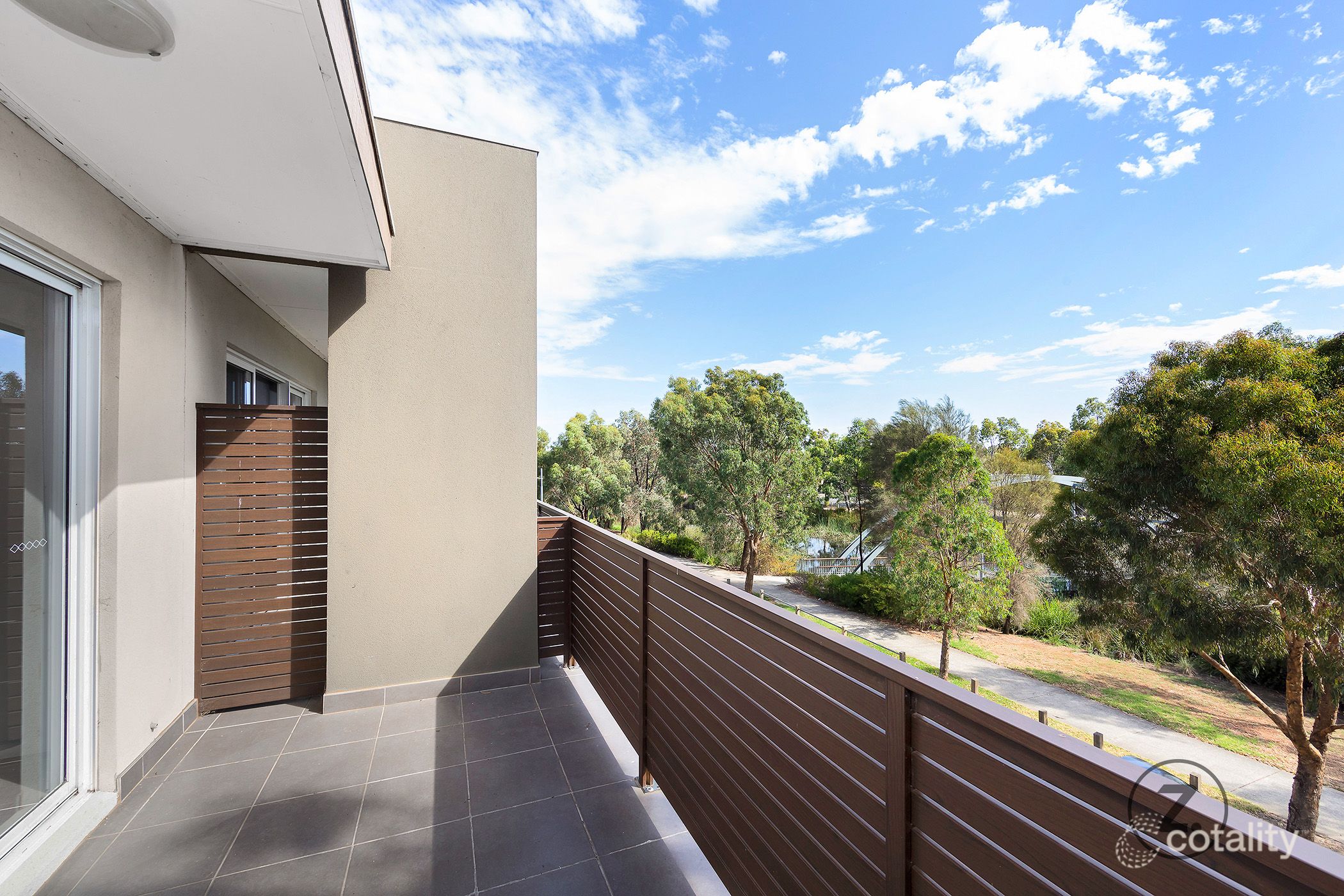 8 Honolulu Dr, Point Cook, VIC 3030