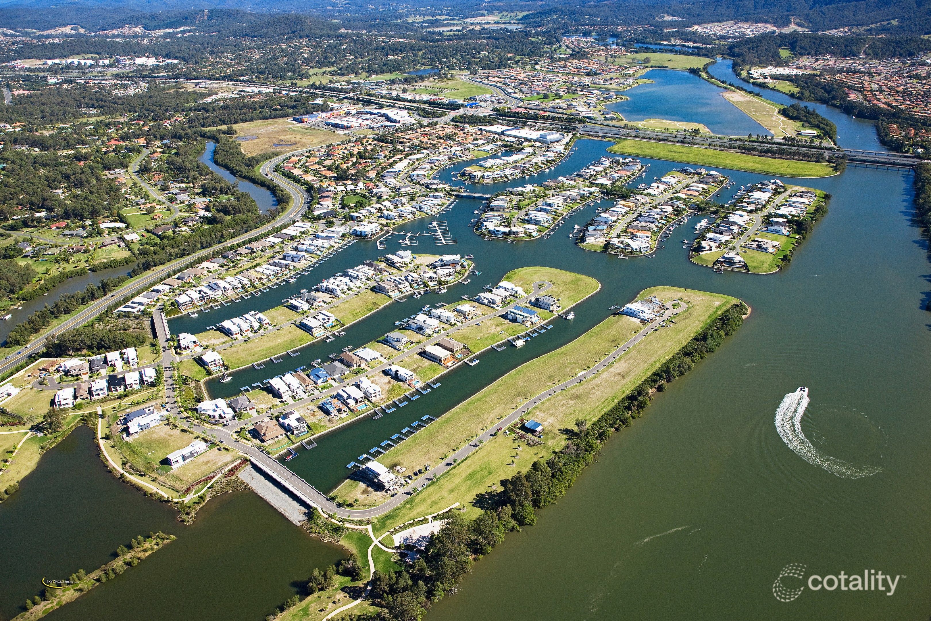 24 River Links Bvd E, Helensvale, QLD 4212