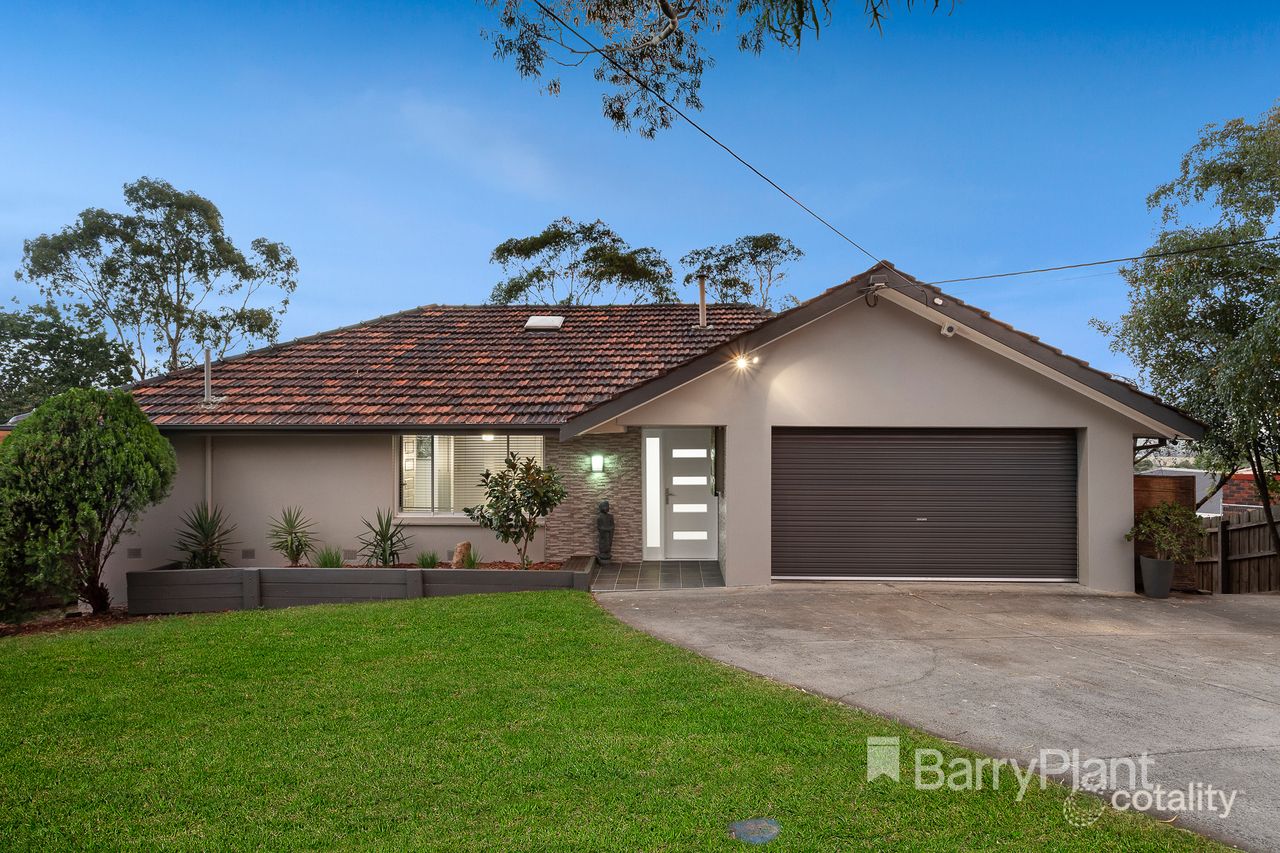 6 Coachmans Ct, Chirnside Park, VIC 3116