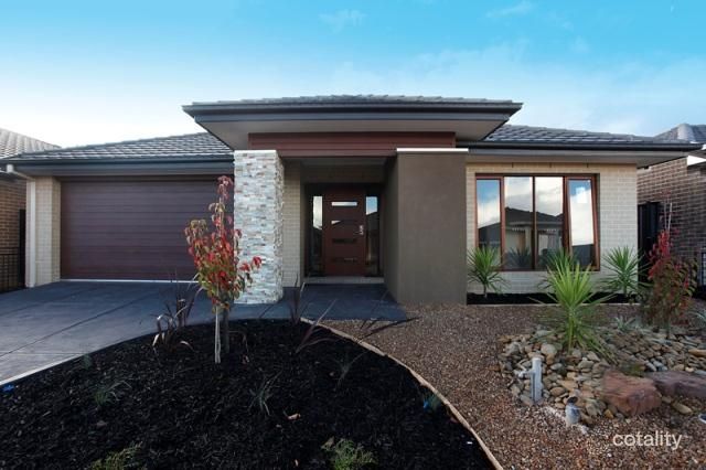 10 Snowsill Cct, Point Cook, VIC 3030