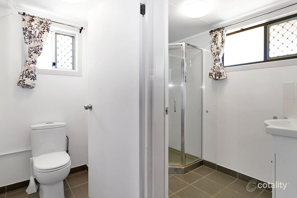 52 The Esplanade, Grasstree Beach, QLD 4740