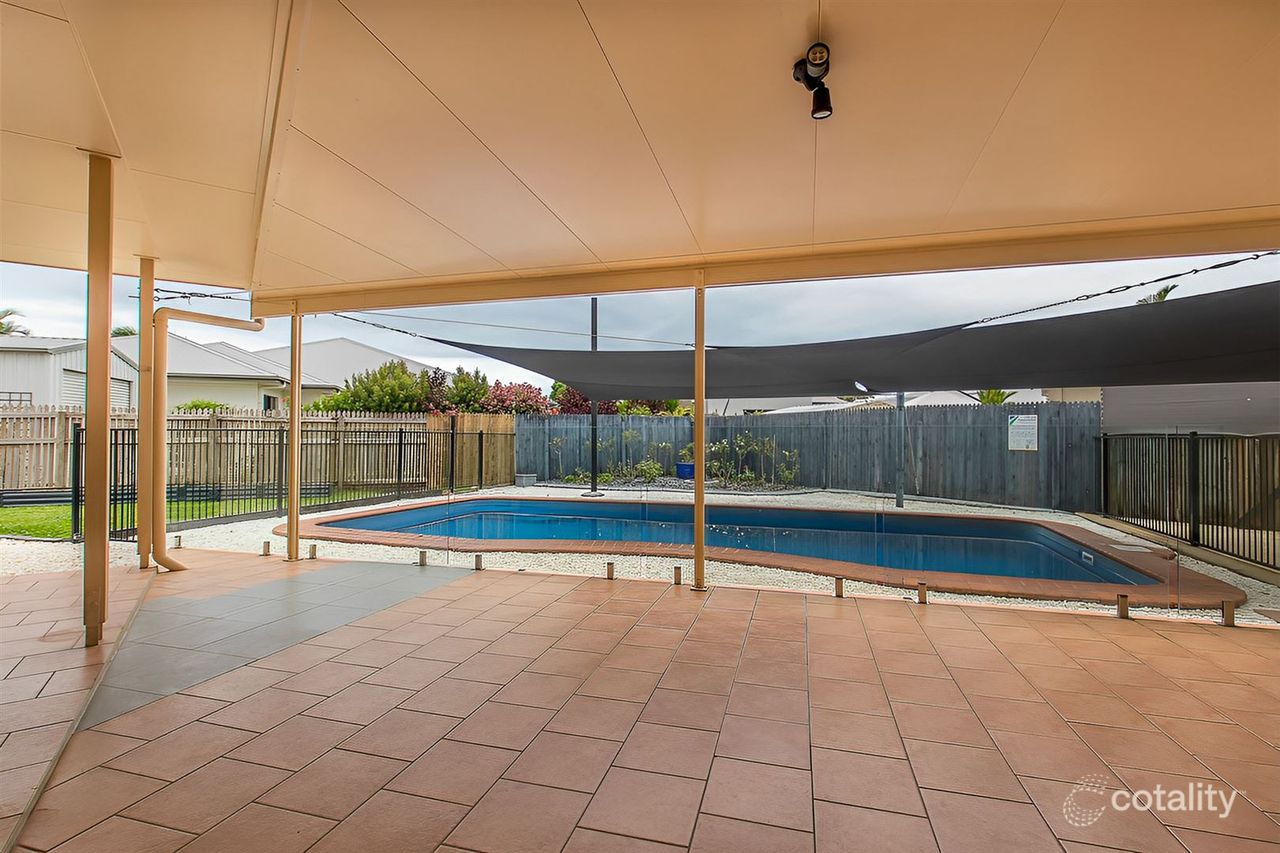 28 Pacific Ave, Bushland Beach, QLD 4818