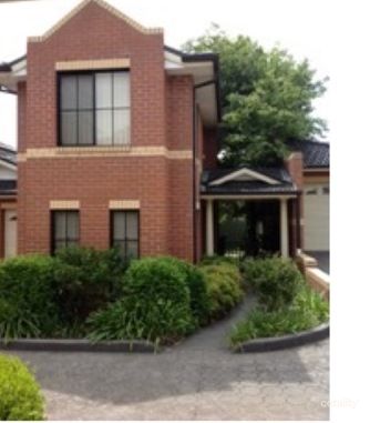 4/42 Cordeaux St, Campbelltown, NSW 2560