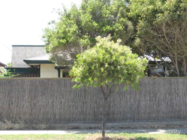 198-200 Mead St, Largs Bay, SA 5016