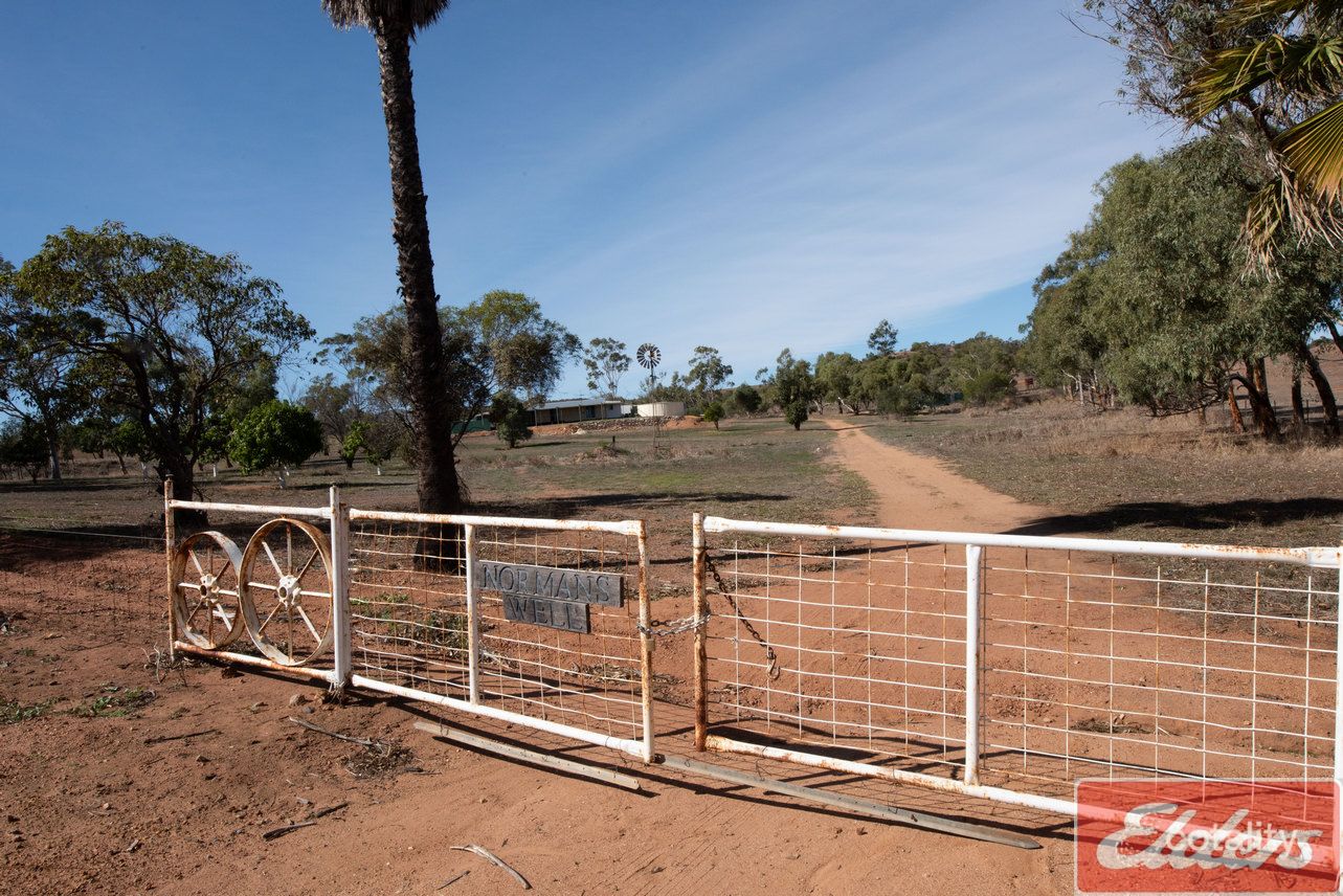 1277 Frosty Gully Rd, East Bowes, WA 6535