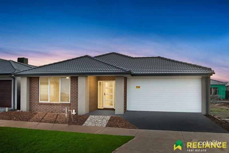 27 Gem Cres, Cobblebank, VIC 3338