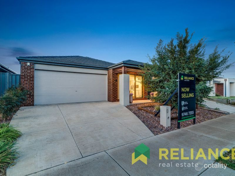10 Flora Gr, Kurunjang, VIC 3337