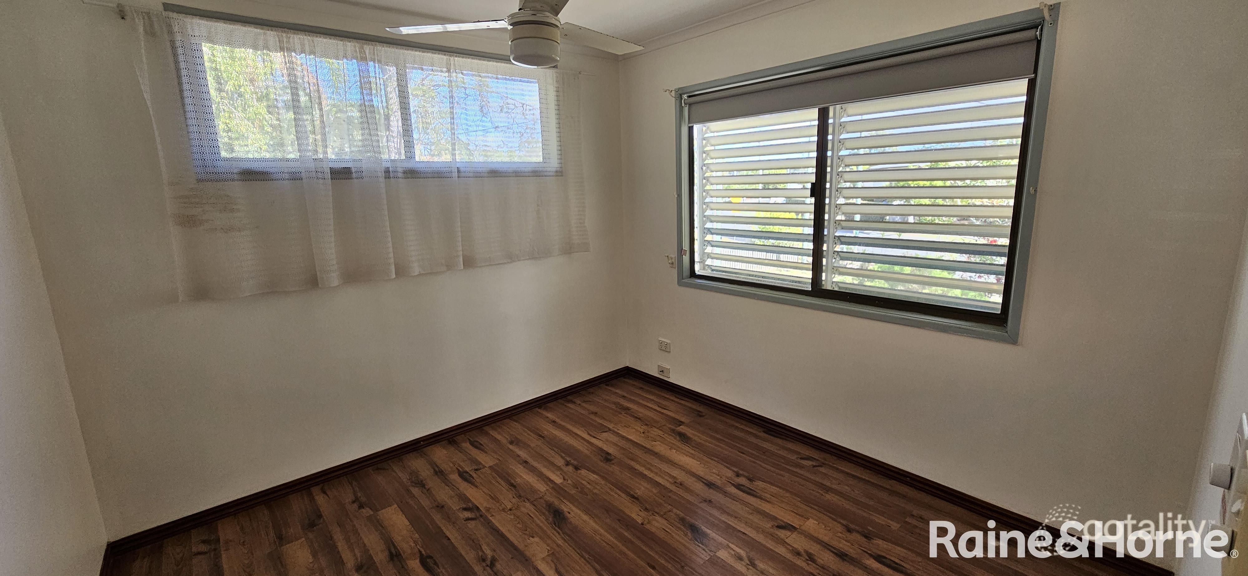 99 Velorum Dr, Kingston, QLD 4114