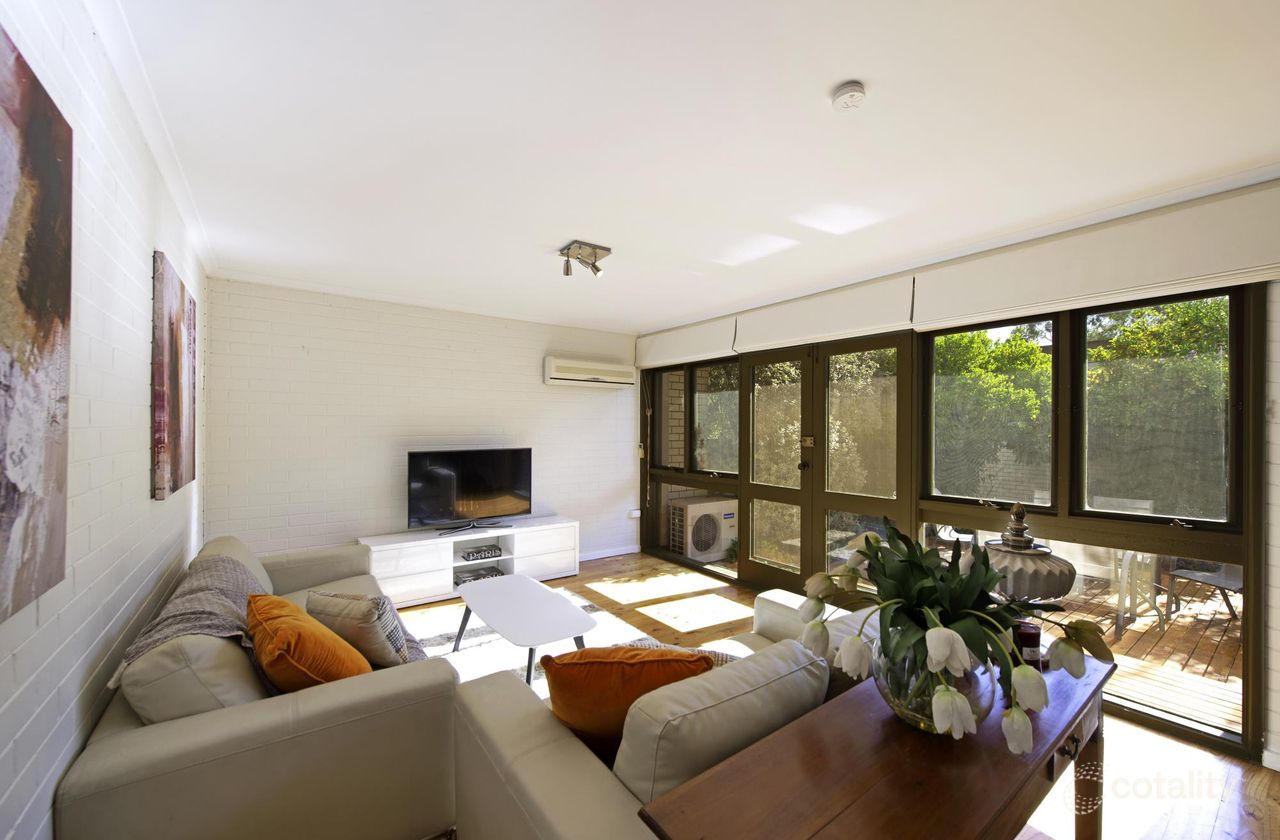 5 Fletcher Pl, Page, ACT 2614