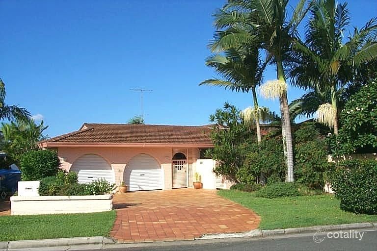 22 Platypus Ave, Bundall, QLD 4217